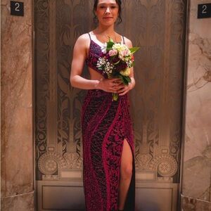 Elegant Pink Lace Prom Dress